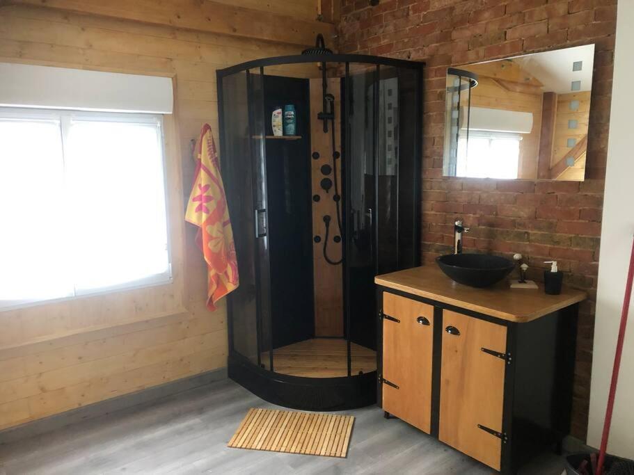 Cottage Cocooning Romantique Avec Jaccuzzi Prive Ancinnes エクステリア 写真